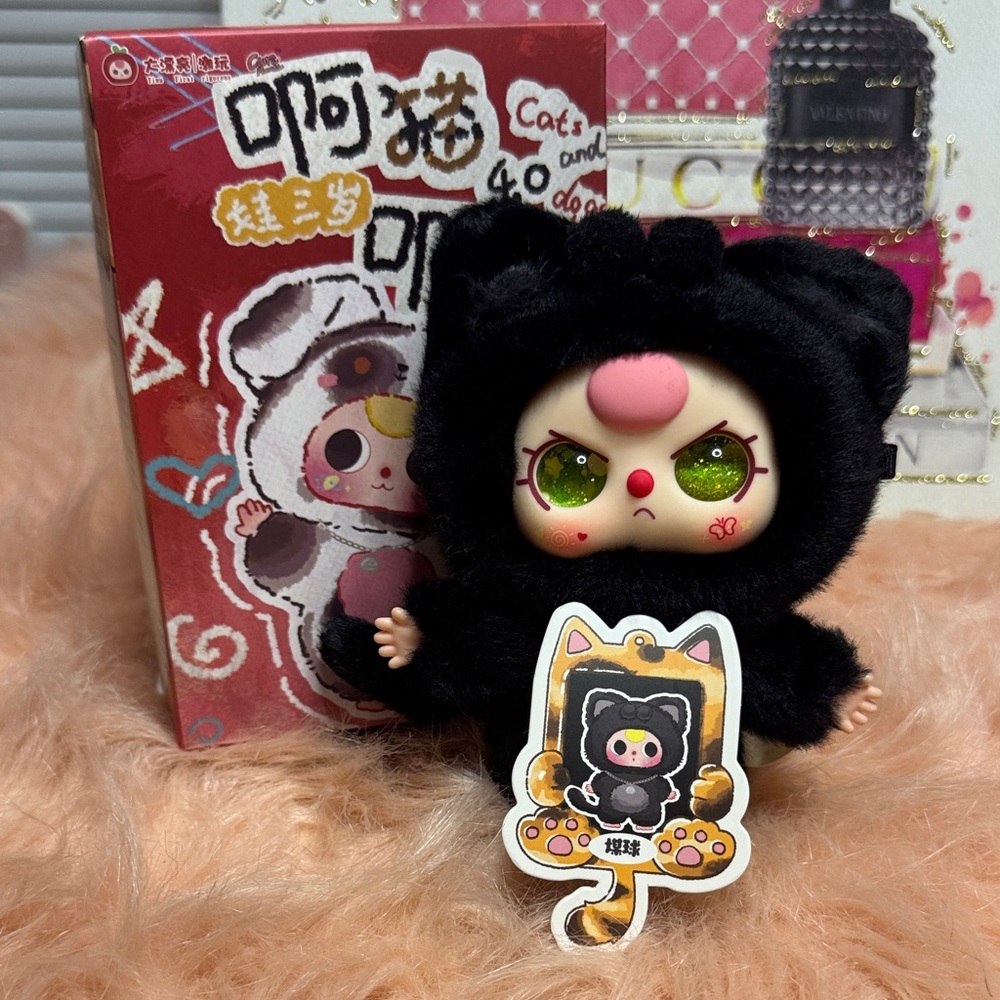 Baby Three Cats and Dogs - Black Cat